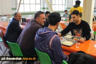 حضور صمیمانه دکتر کاظمی رئیس دانشگاه فنی وحرفه ای استان همدان و مهندس حیدری ریاست آموزشکده در سلف سرویس 2