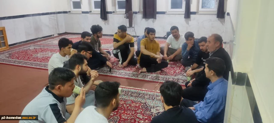 دیدار دوستانه مسئولین با دانشجویان خوابگاه آموزشکده ملی مهارت شهید جباریان 2